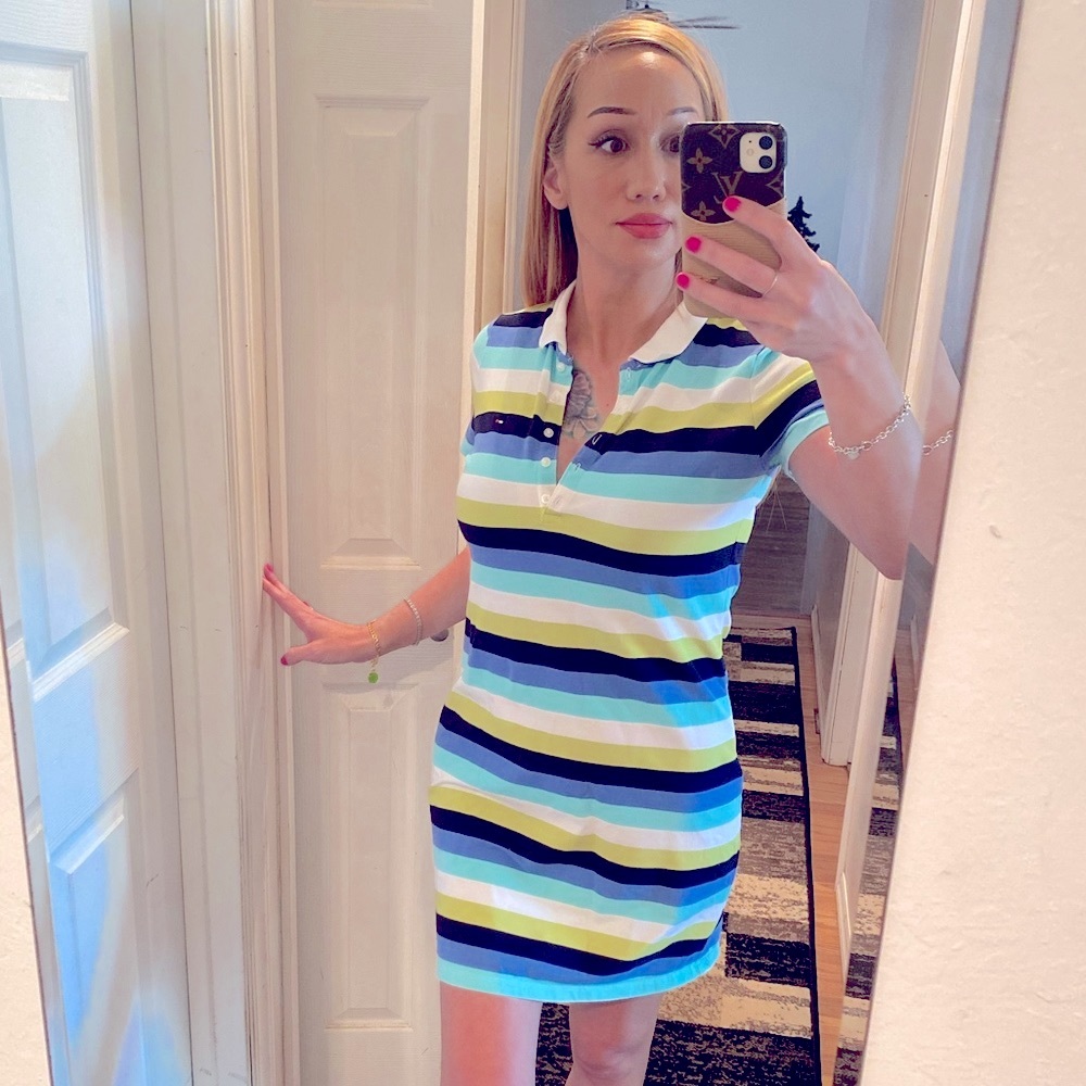 Tommy Hilfiger Polo dress size small EUC Preppy